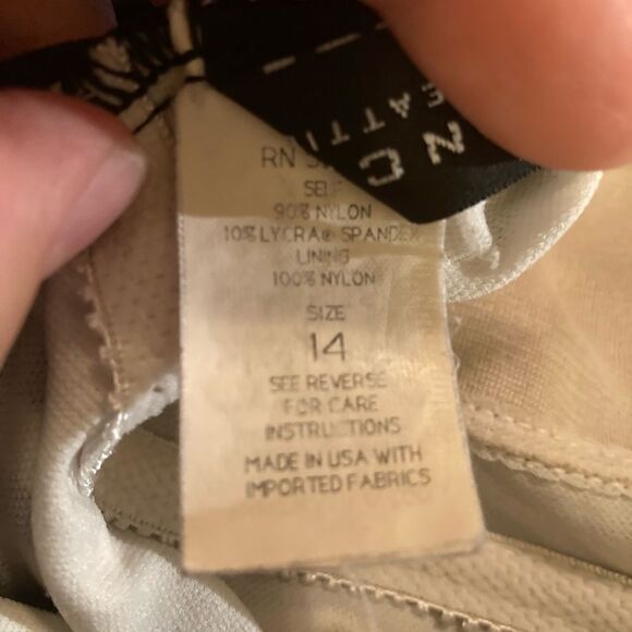 La Blanca by Rod Beattie Swim Suit Women’s Size 14 - Picture 4 of 4